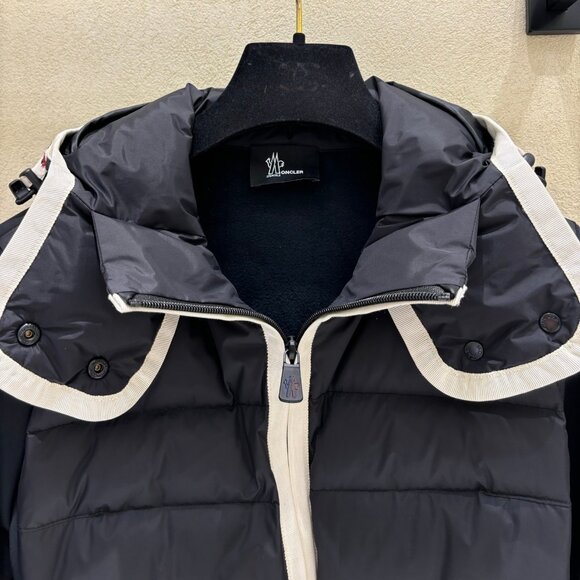 Moncler Grenoble padded zip-up jacket - Picture 11 of 11
